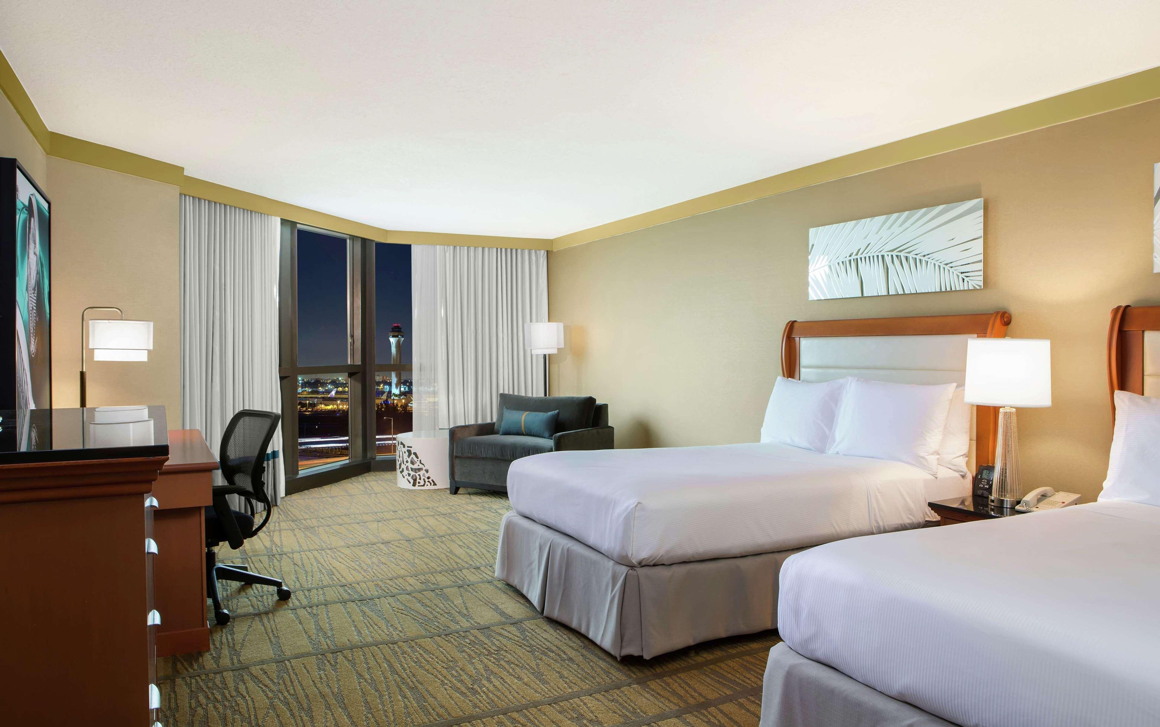 Doubletree By Hilton Hotel Miami Airport & Convention Center Miami Springs Dış mekan fotoğraf