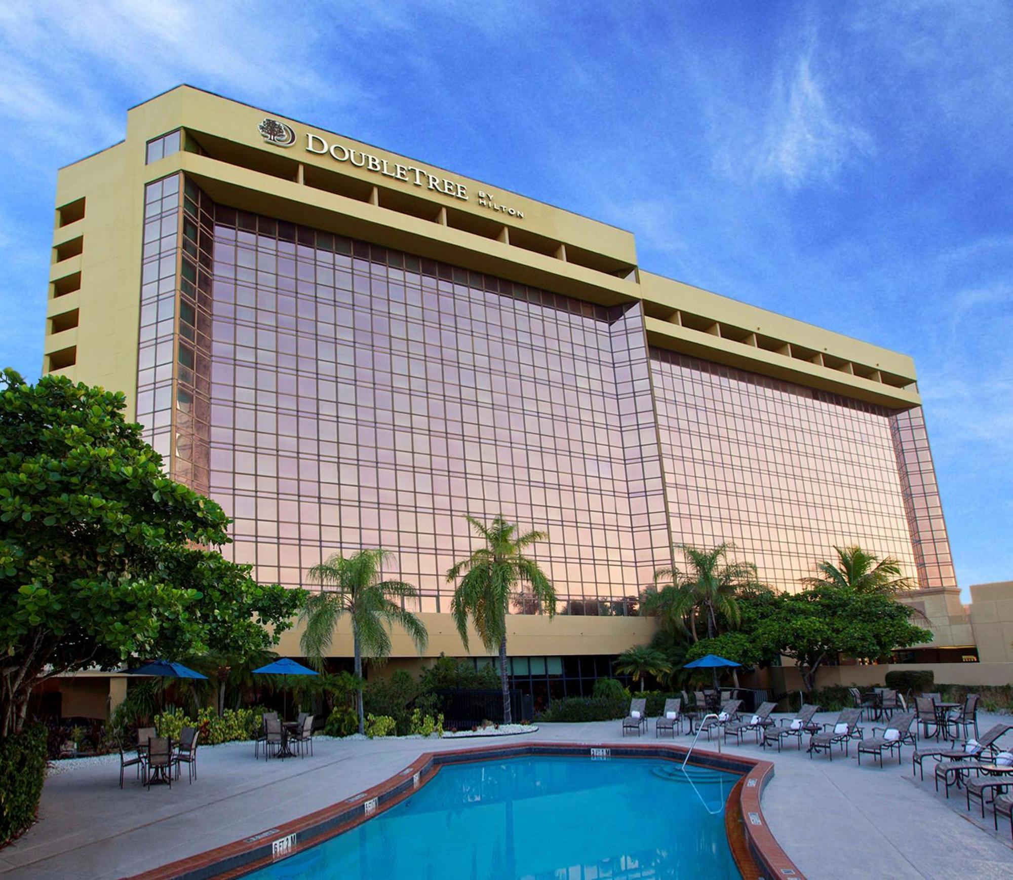 Doubletree By Hilton Hotel Miami Airport & Convention Center Miami Springs Dış mekan fotoğraf